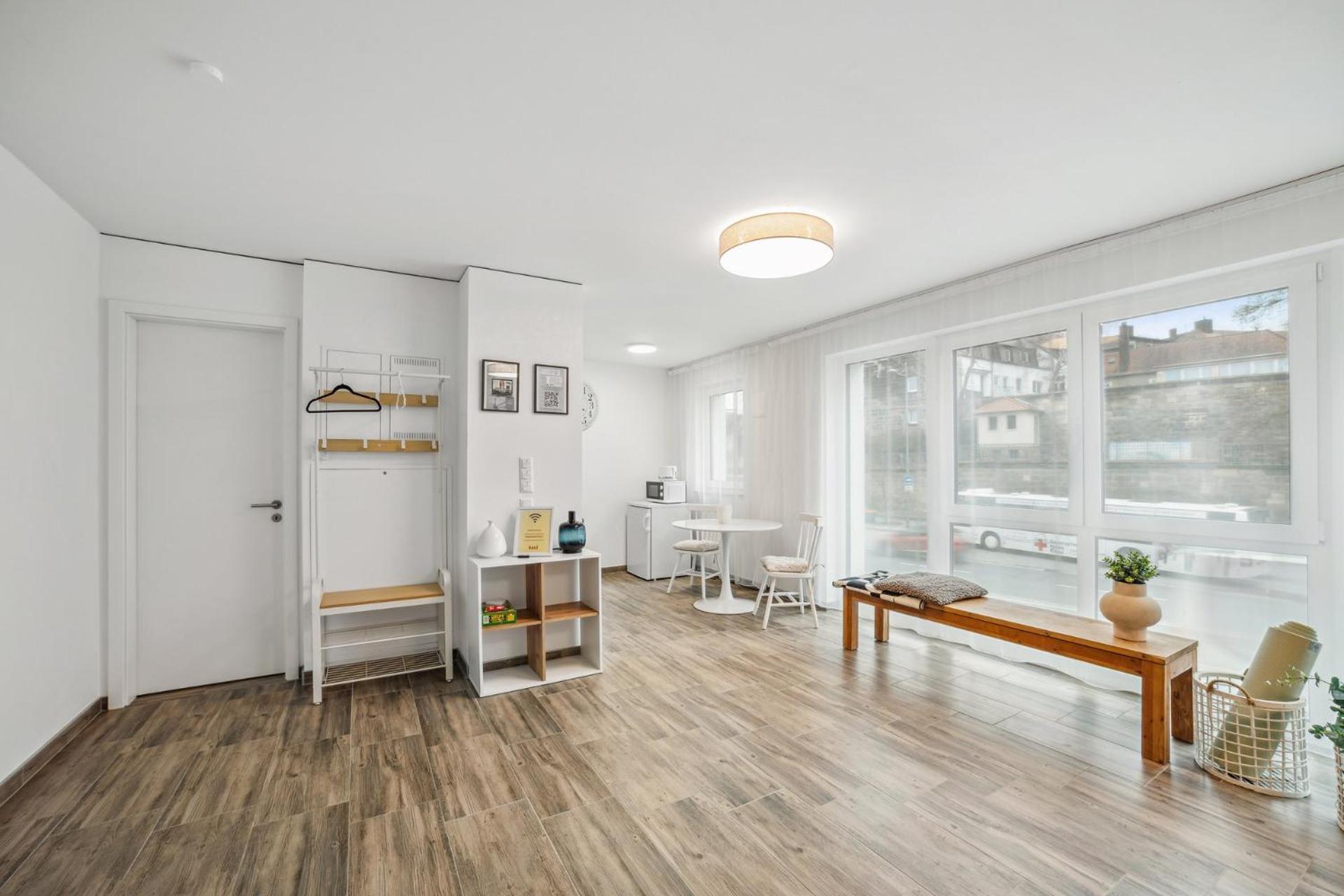 Sali Homes Elegant And Stylish Retreat In Heart Of Bayreuth, Close To River Exterior foto